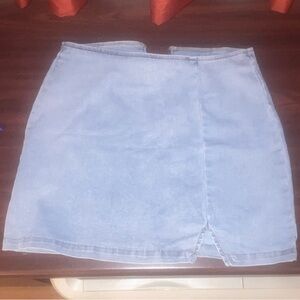Wild Fable Light Blue Mini Jean Skirt Size 8 Women’s (Brand New)
